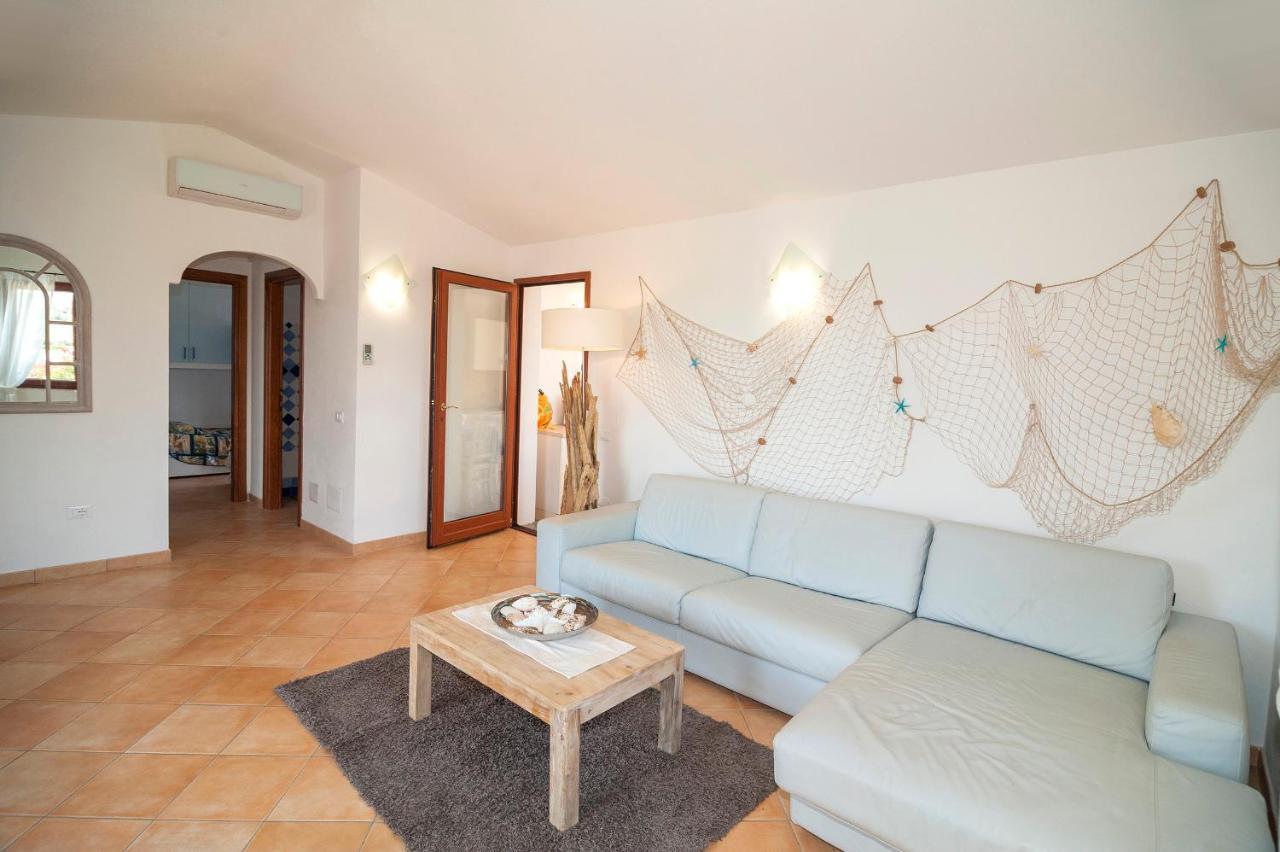 Apartamento I Villini Di Baia Sant'Anna Budoni Exterior foto